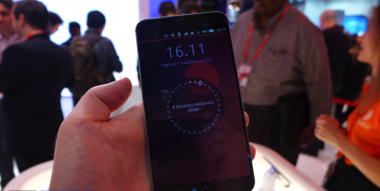 MWC: подання Ubuntu на Meizu Meizu MX4 і наші перші враження