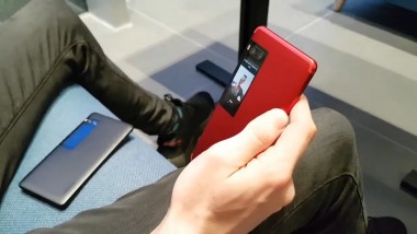 Часы: вторичный дисплей Meizu Pro 7 в действии