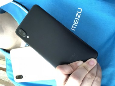 Meizu E3 реальные образы жизни, цены и технические характеристики просочились до запуска
