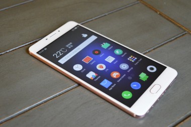 Meizu управляет 50-процентным годовым ростом в 2017 году
